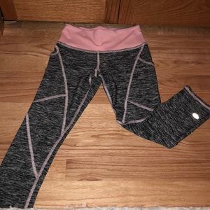 Anthropologie Pure and Good grey cropped leggings